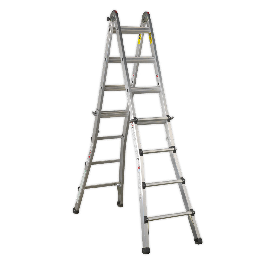 AFPL3 step ladder at full height