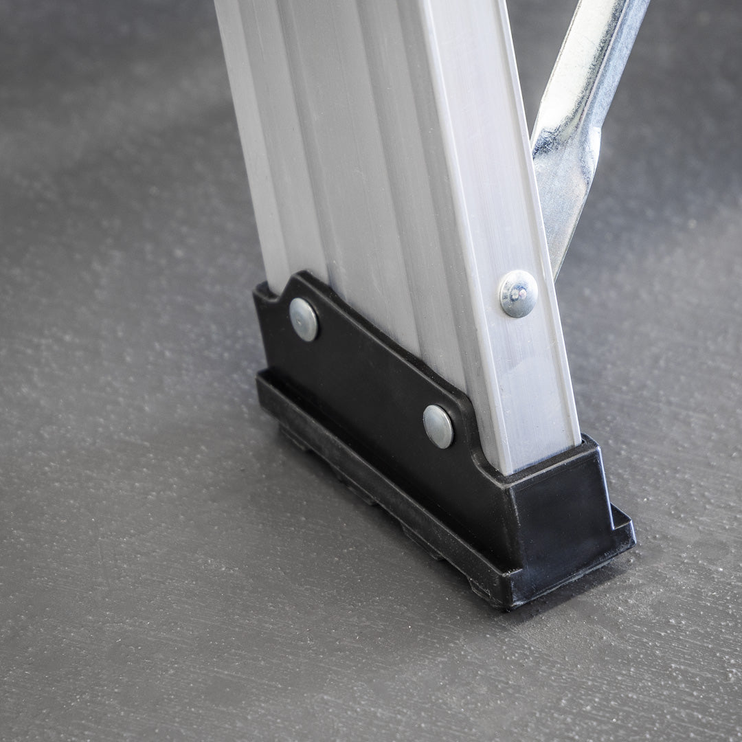 step ladder front foot