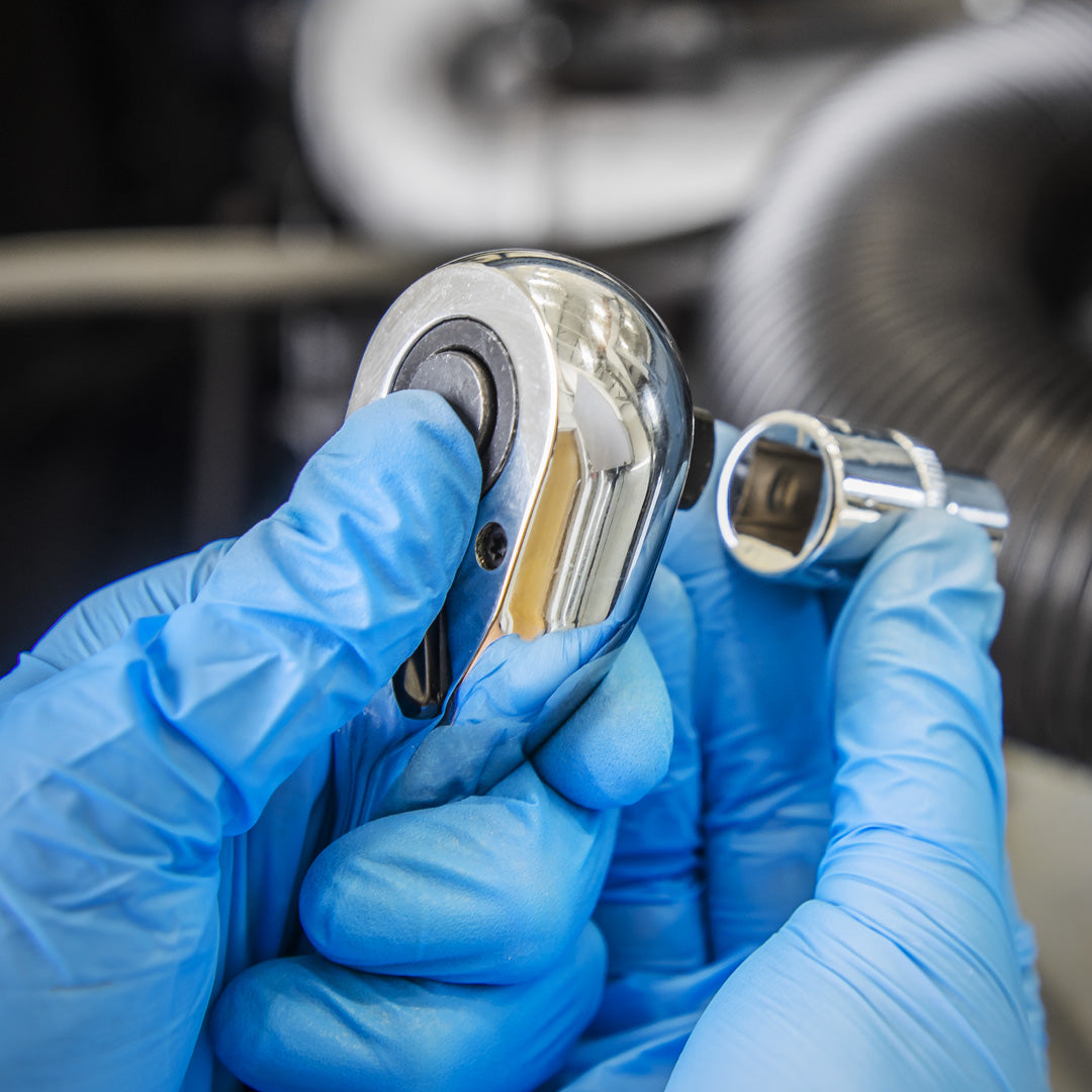 S01244 release button